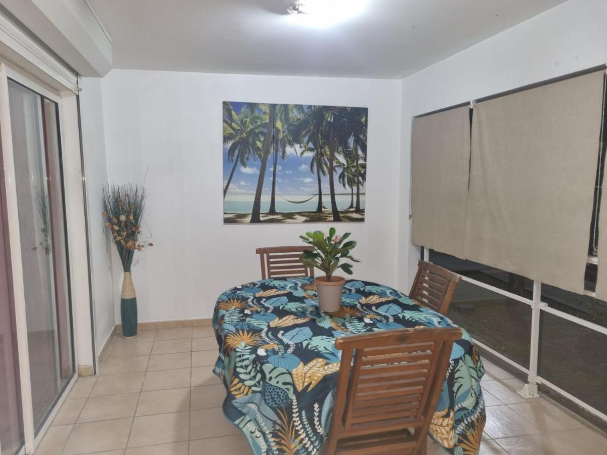 Location De Charme Aux Abymes Apartamento Les Abymes Exterior foto